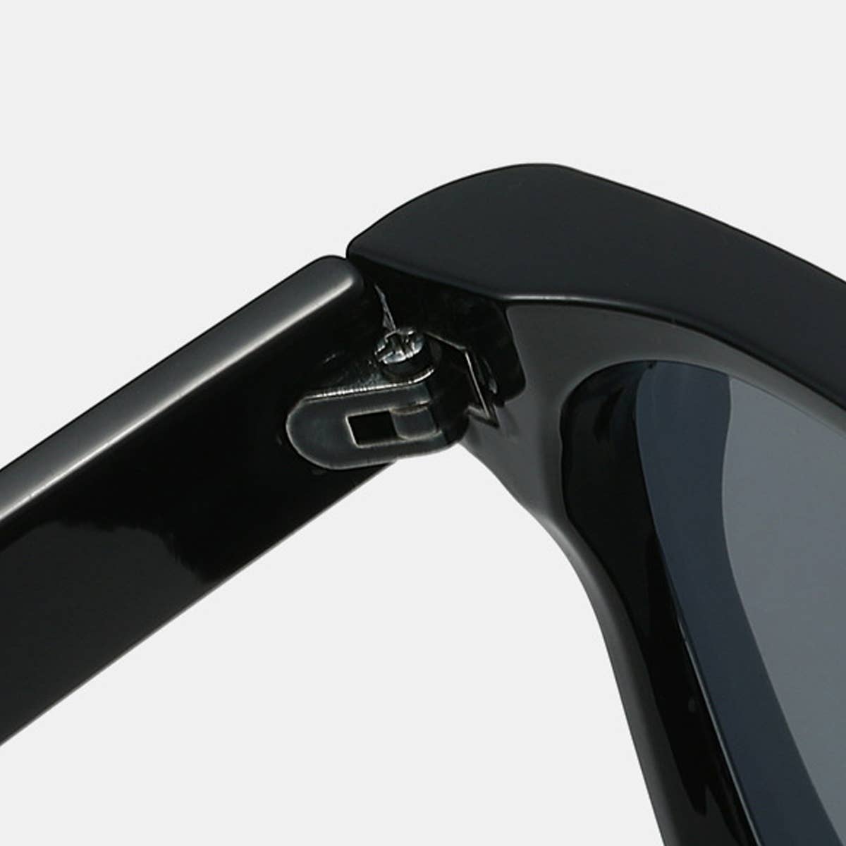 POLYGONAL RIVET SUNGLASSES_CWASG0426