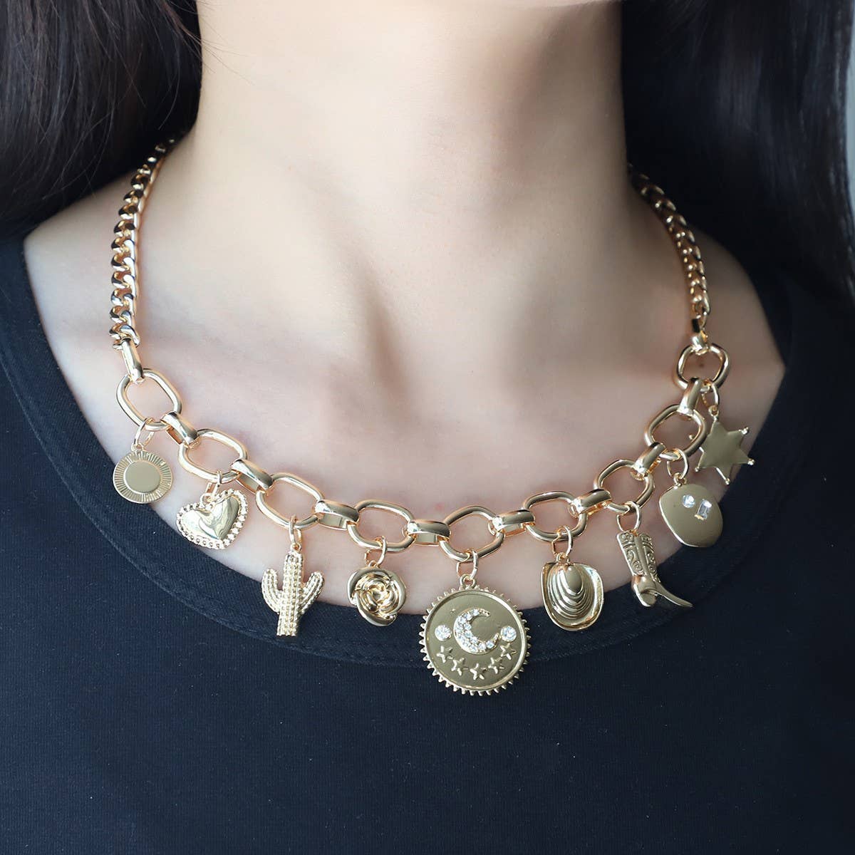 FASHION ORIGINAL DESIGN MULTI PENDANT NECKLACE_CWAJE2830