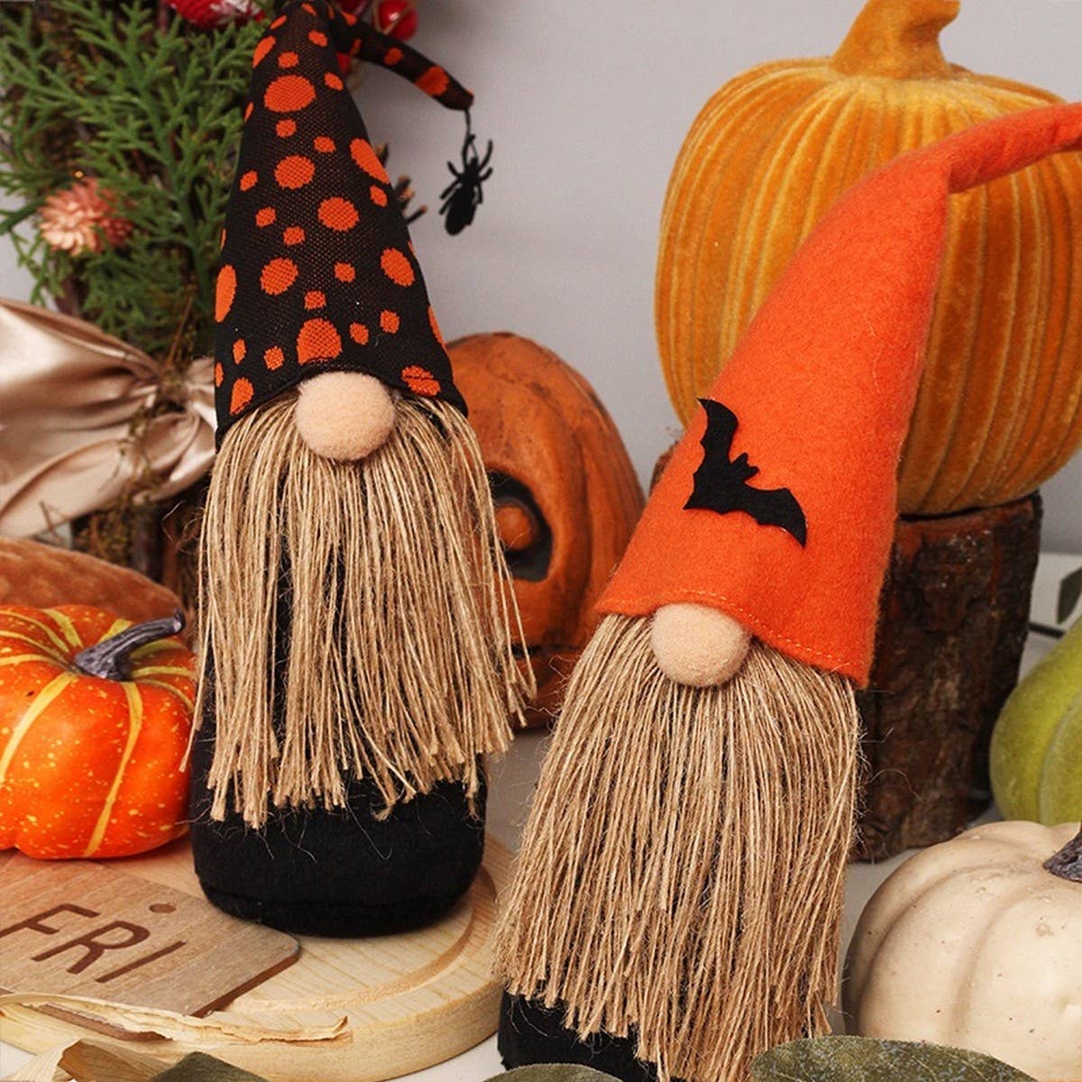 HALLOWEEN PUMPKIN FOREST GNOME TABLE DECOR_CWMM9878