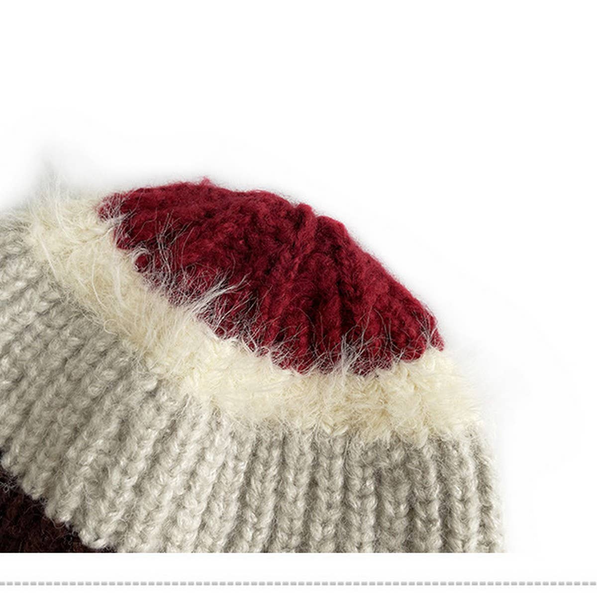 STRIPED COLORBLOCK PLUSH EDGE WOMENS KNITTED HAT_CWAH2062