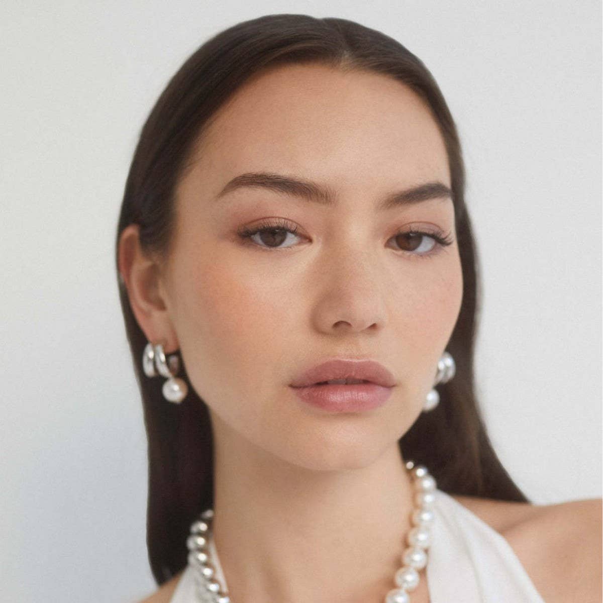 NEW FASHION IRREGULAR LINE PEARL EARRINGS_CWAJE5126