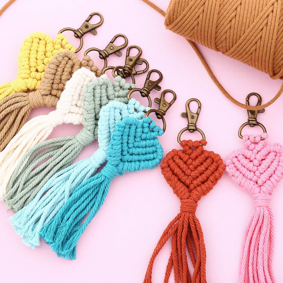 OVE PENDANT WOVEN KEYCHAIN COLORFUL HEART CHARM_CWMM6876