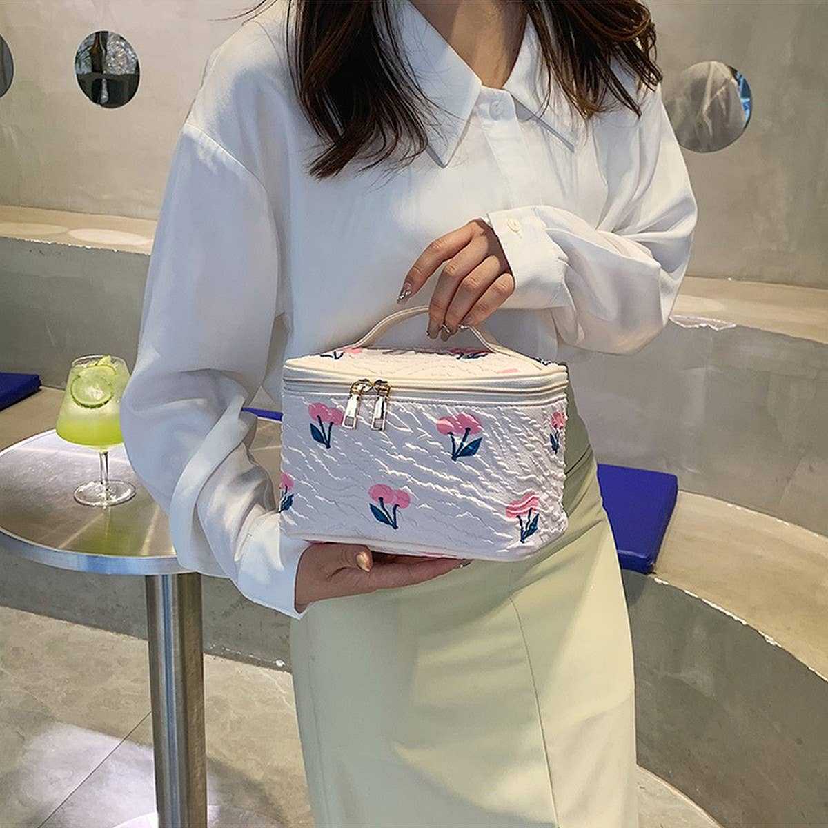 NEW STYLE FLORAL FASHION PORTABLE COSMETIC BAG_CWAB4440