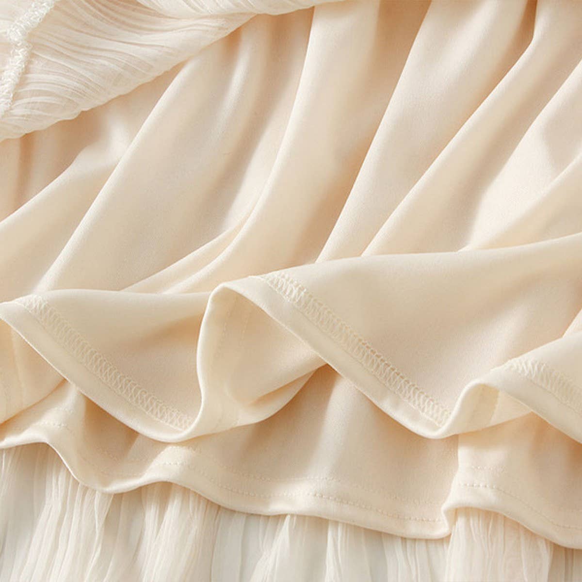 Wave Pleated Mesh Splicing Lace Skirt Cake Skirt_Cwbms0297