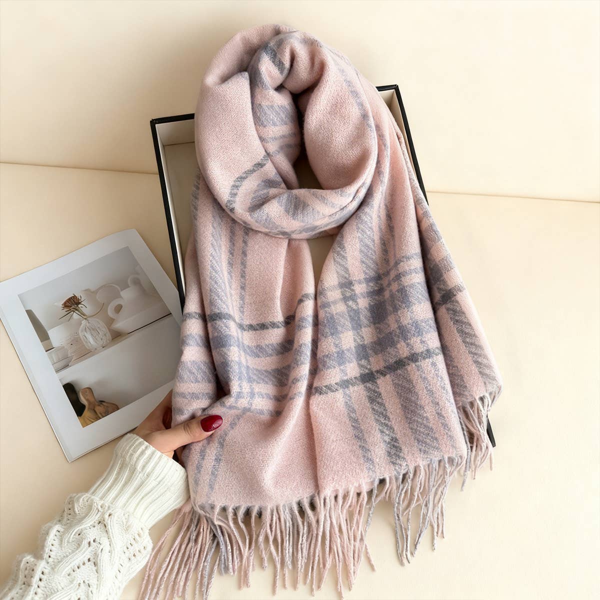 Minimal Plaid Soft Cashmere Feel Winter Scarf_Cwasc03246