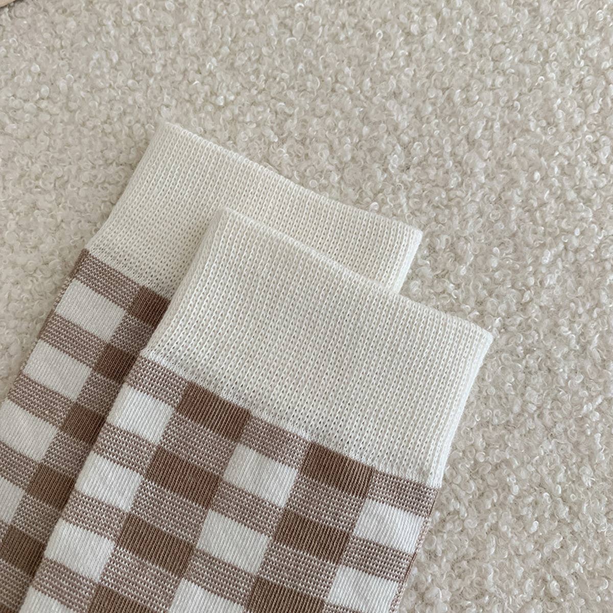 Women Brown Casual Plaid Socks_Cwms0958