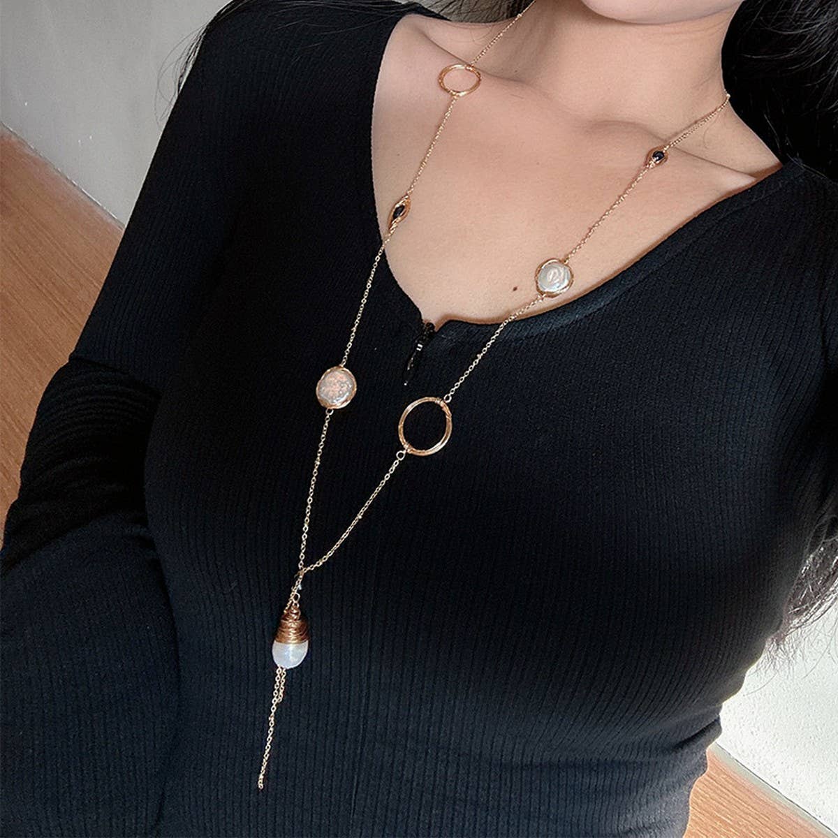Versatile High-End Long Pearl Sweater Necklace