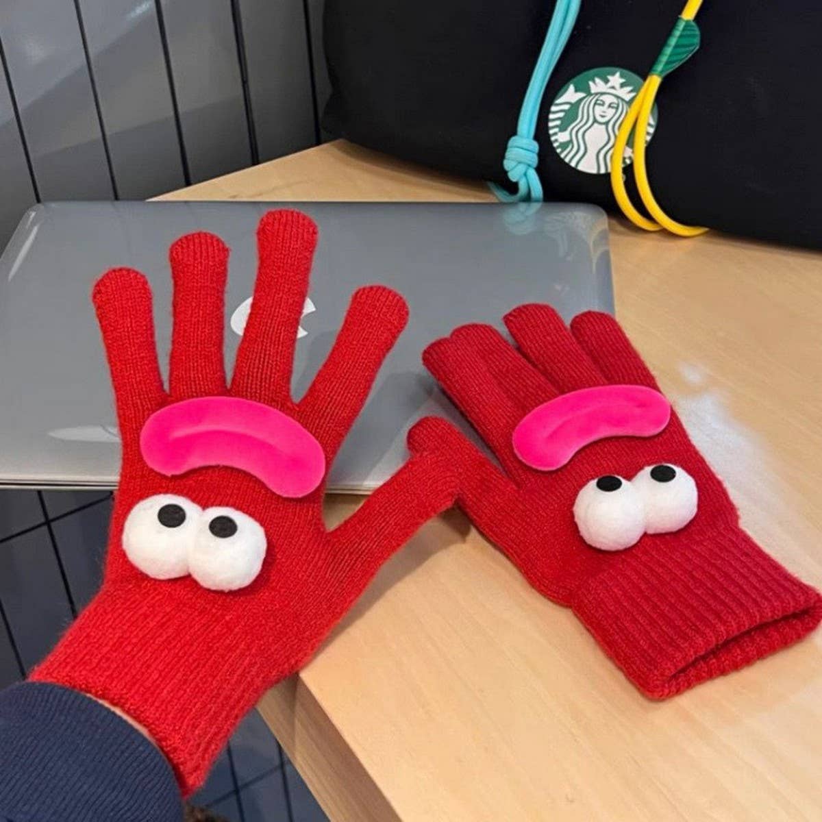 CARTOON KNITTED COLD PROOF TOUCH SCREEN GLOVES_CWAG0179