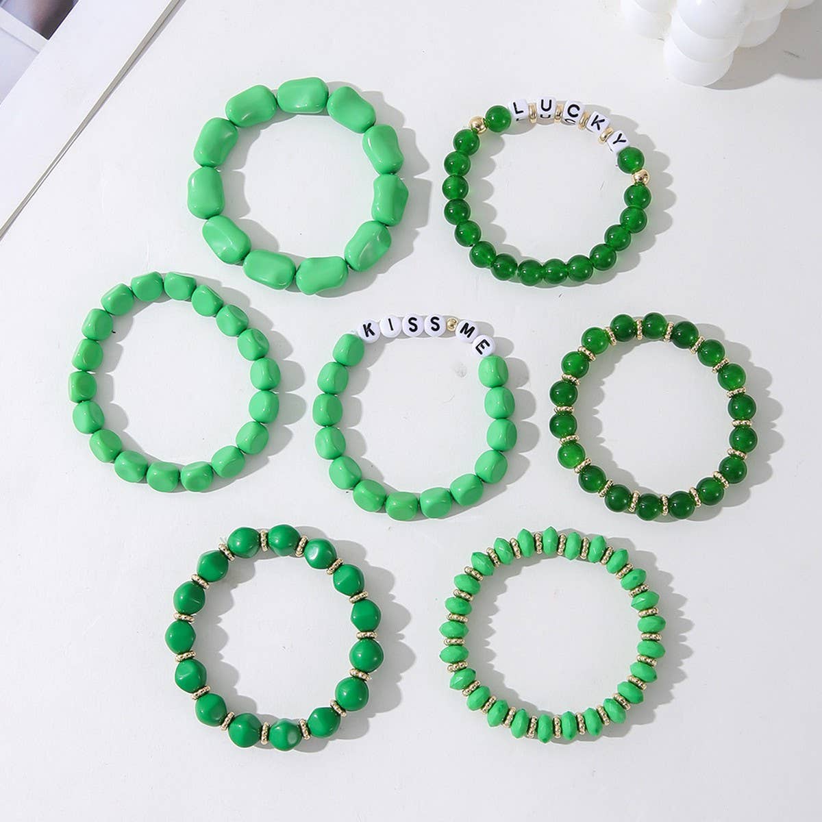 ST PATRICKS DAY ACRYLIC BEADED BRACELET SET_CWMM3504
