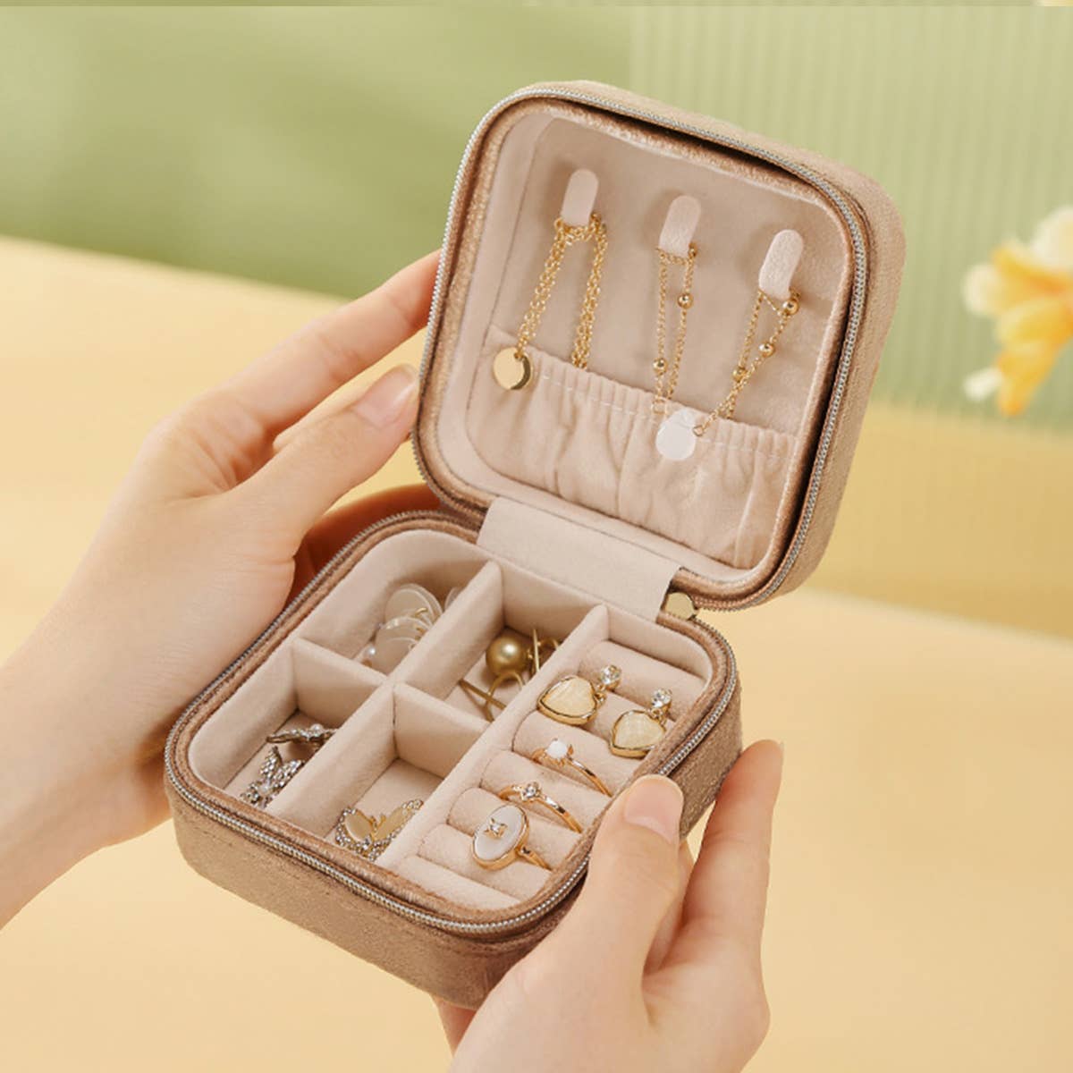 Velvet Double Layer Portable Jewelry Storage Box