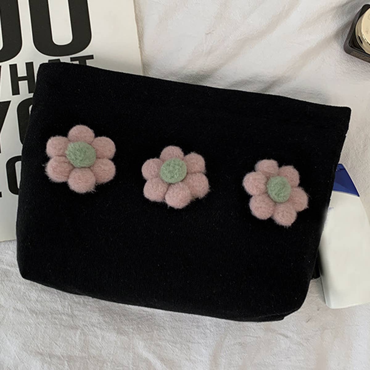 THREE DIMENSIONAL FLOWER CARRY ON COSMETIC BAG_CWAB2145