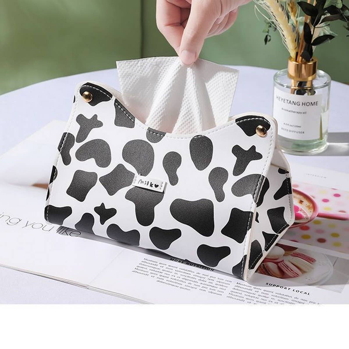NEW HOUSEHOLD CUTE COW CARTOON TABLE TISSUE BOX_CWMM2258