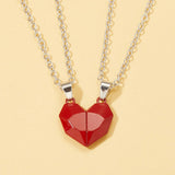 FASHIONABLE SPLICING MAGNETIC HEART NECKLACE_CWAJE2438