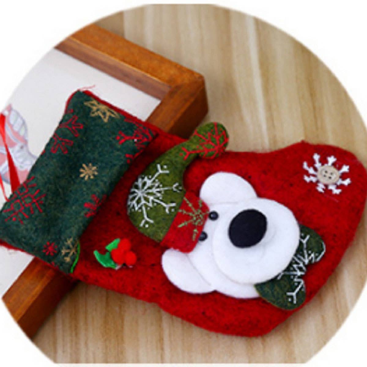 CHRISTMAS DECORATIONS WITH VARIOUS CHRISTMAS SOCKS_CWMS1433