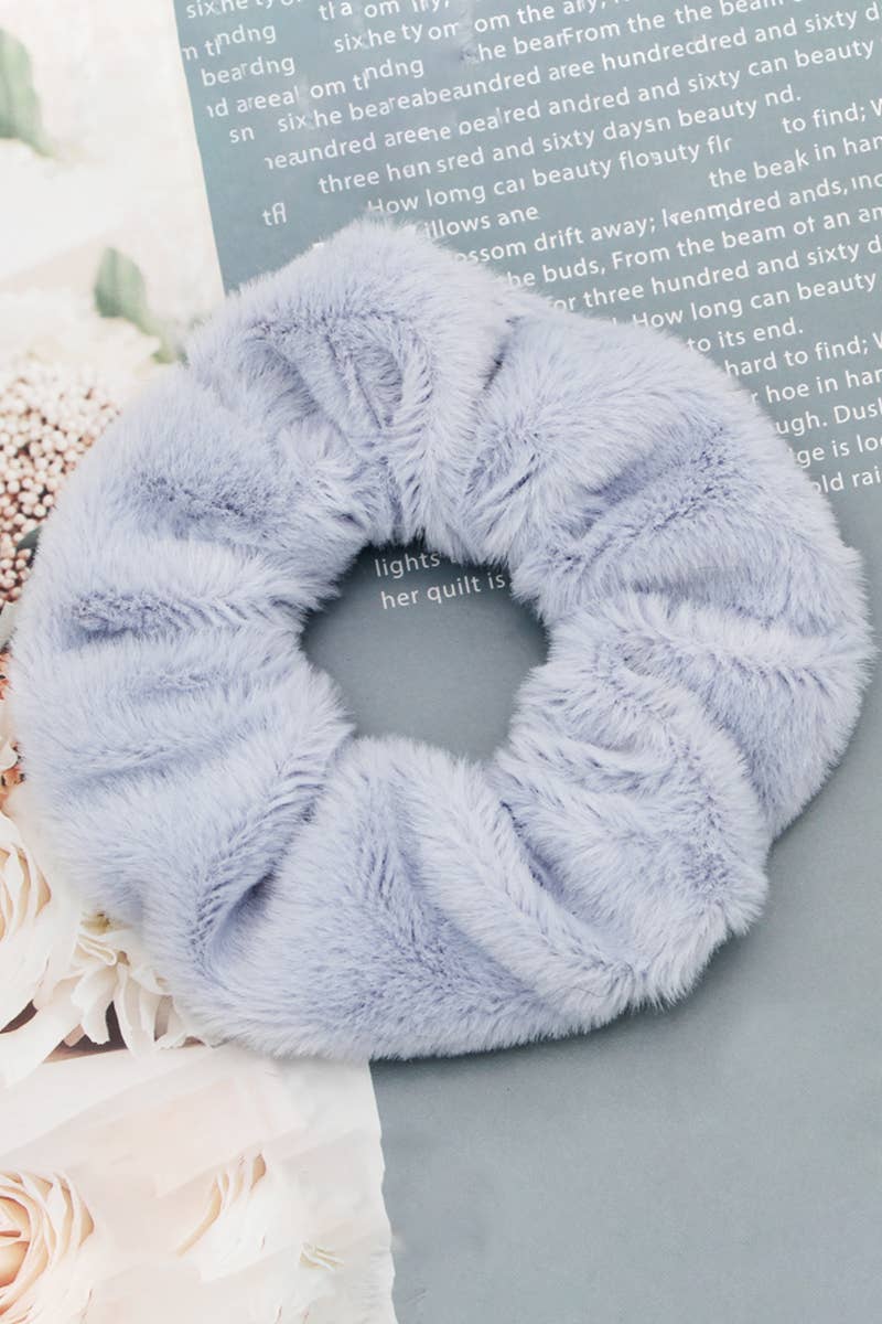 FLUFFY PLEATED SCRUNCHIE HAIR TIE_CWAHA0188