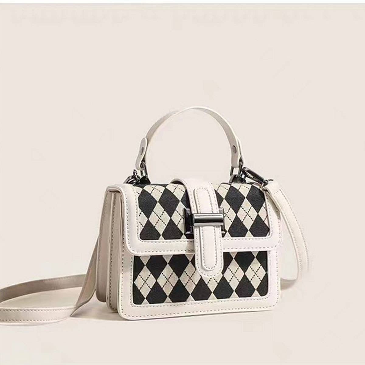 SMALL HIGH END FASHIONABLE CHAIN SHOULDER BAG_CWAB3440