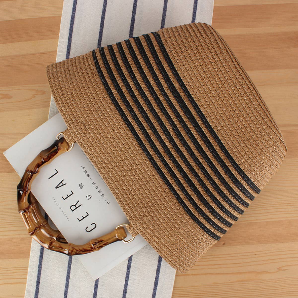 CONTRAST COLOR STRIPED HAND WOVEN BAG_CWAB2092