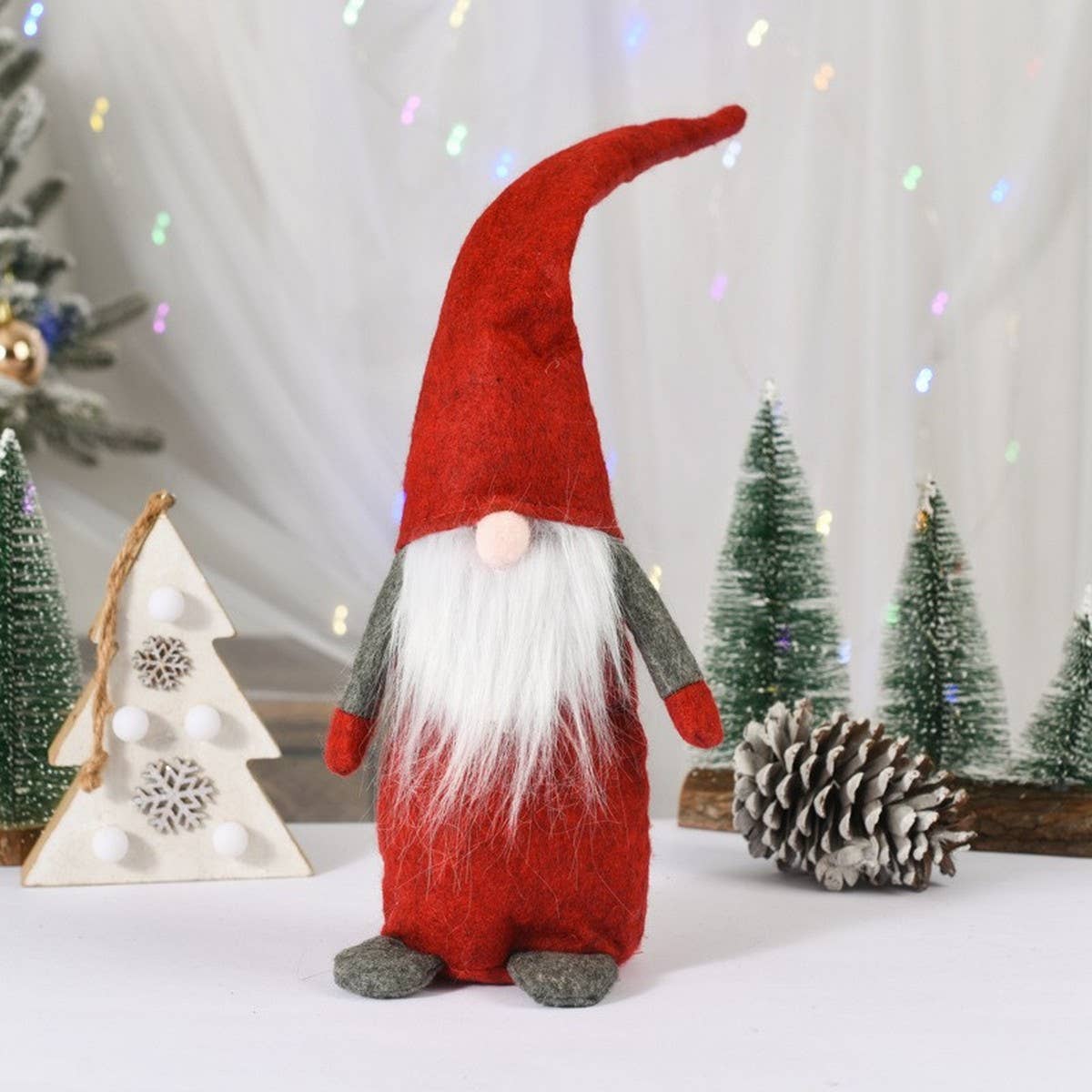 FACELESS OLD MAN STANDING CHRISTMAS DECORATIONS_CWMM2773