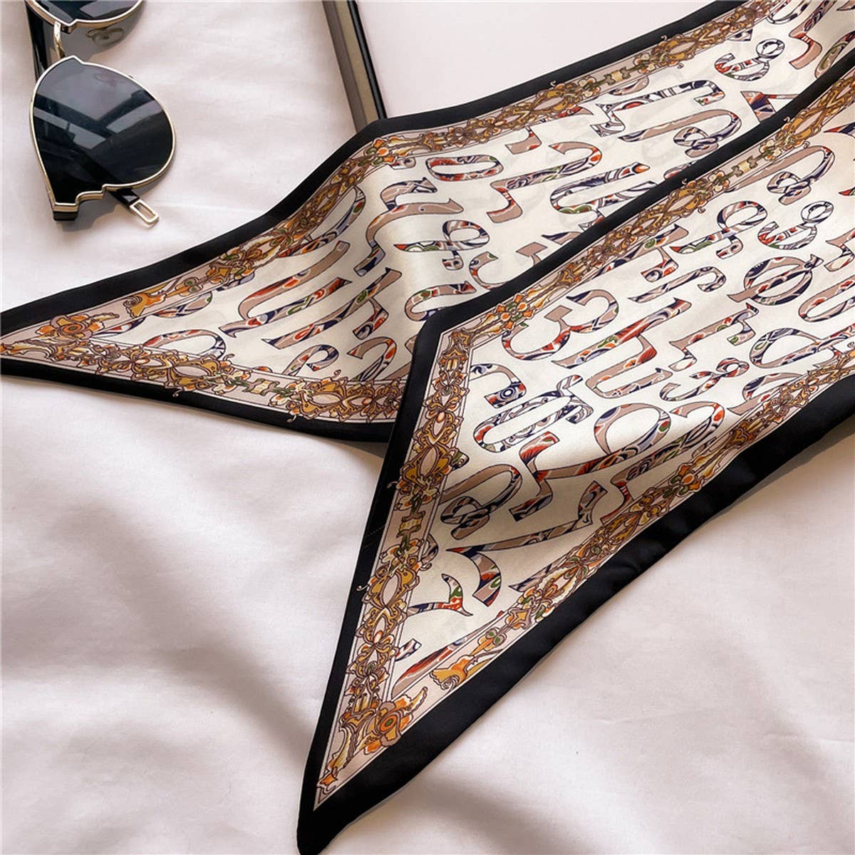 FASHIONABLE AND VERSATILE DOUBLE LAYER HEAD SCARF_CWASC1513