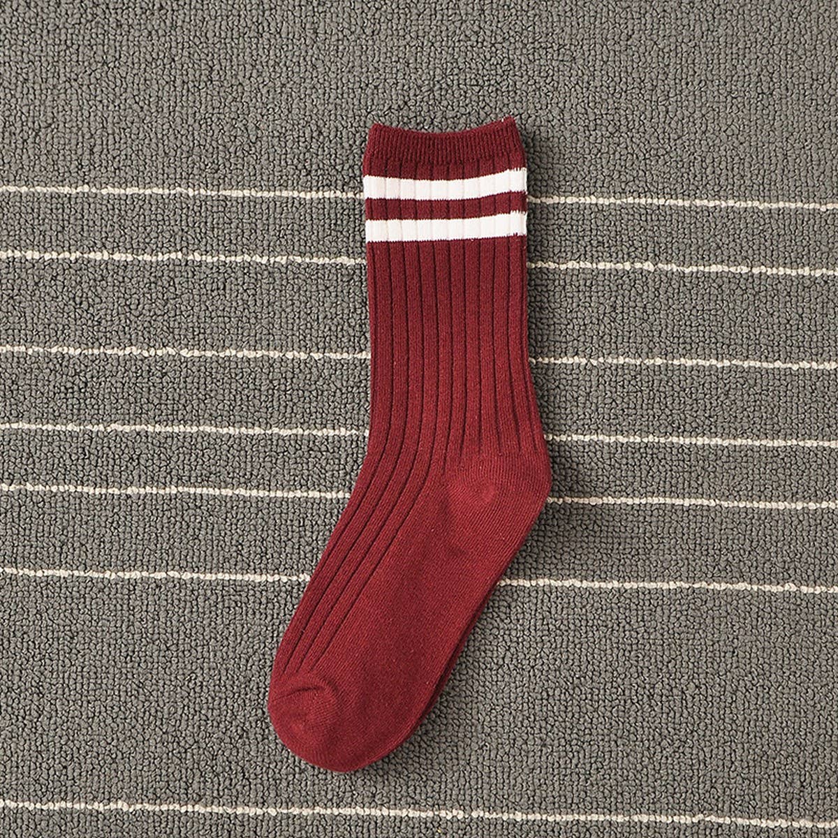 Wo-Striped Preppy Mid-Length Socks_Cwms0995