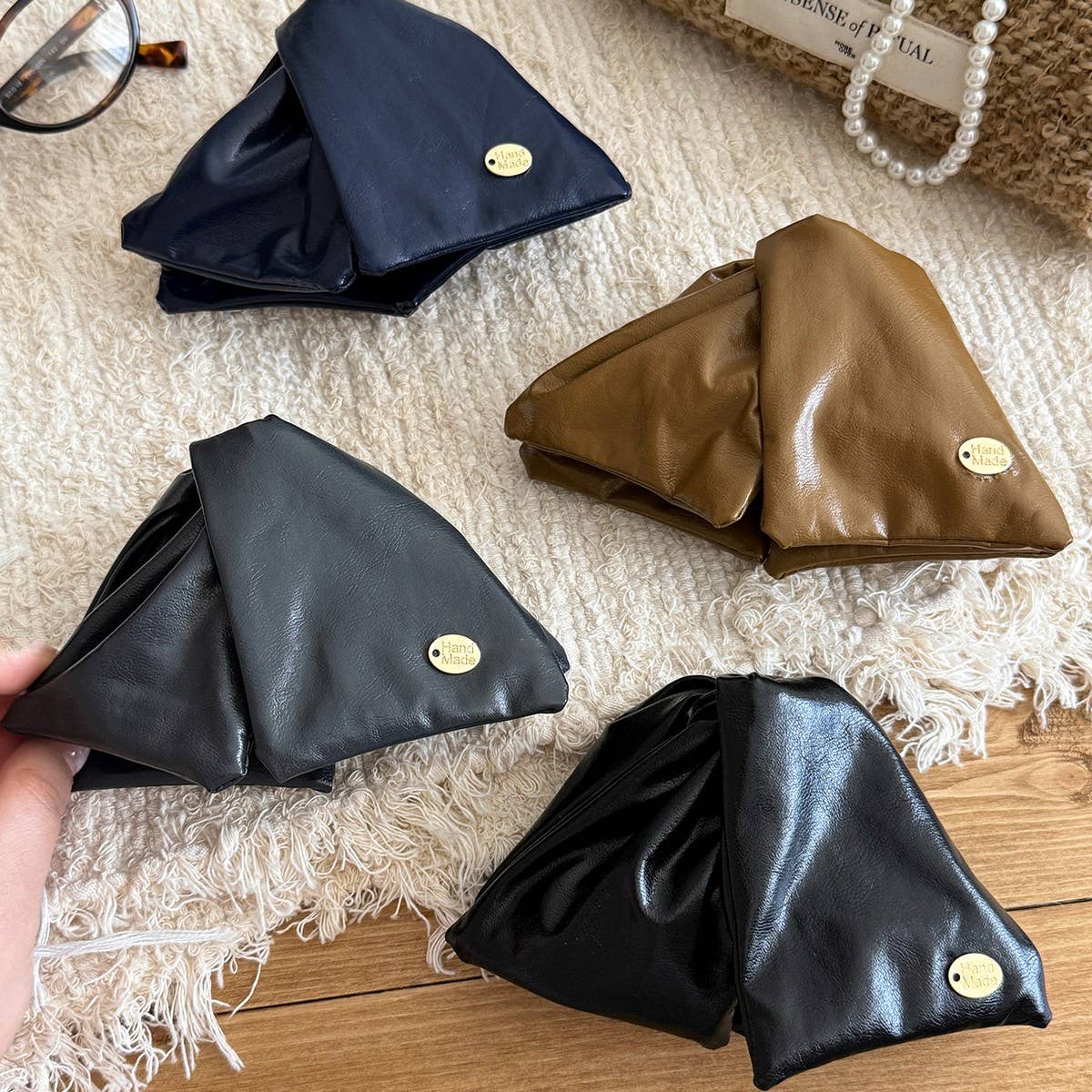 Shelltriangle Clawclip Women Luxury Hairaccessory_Cwaha07782