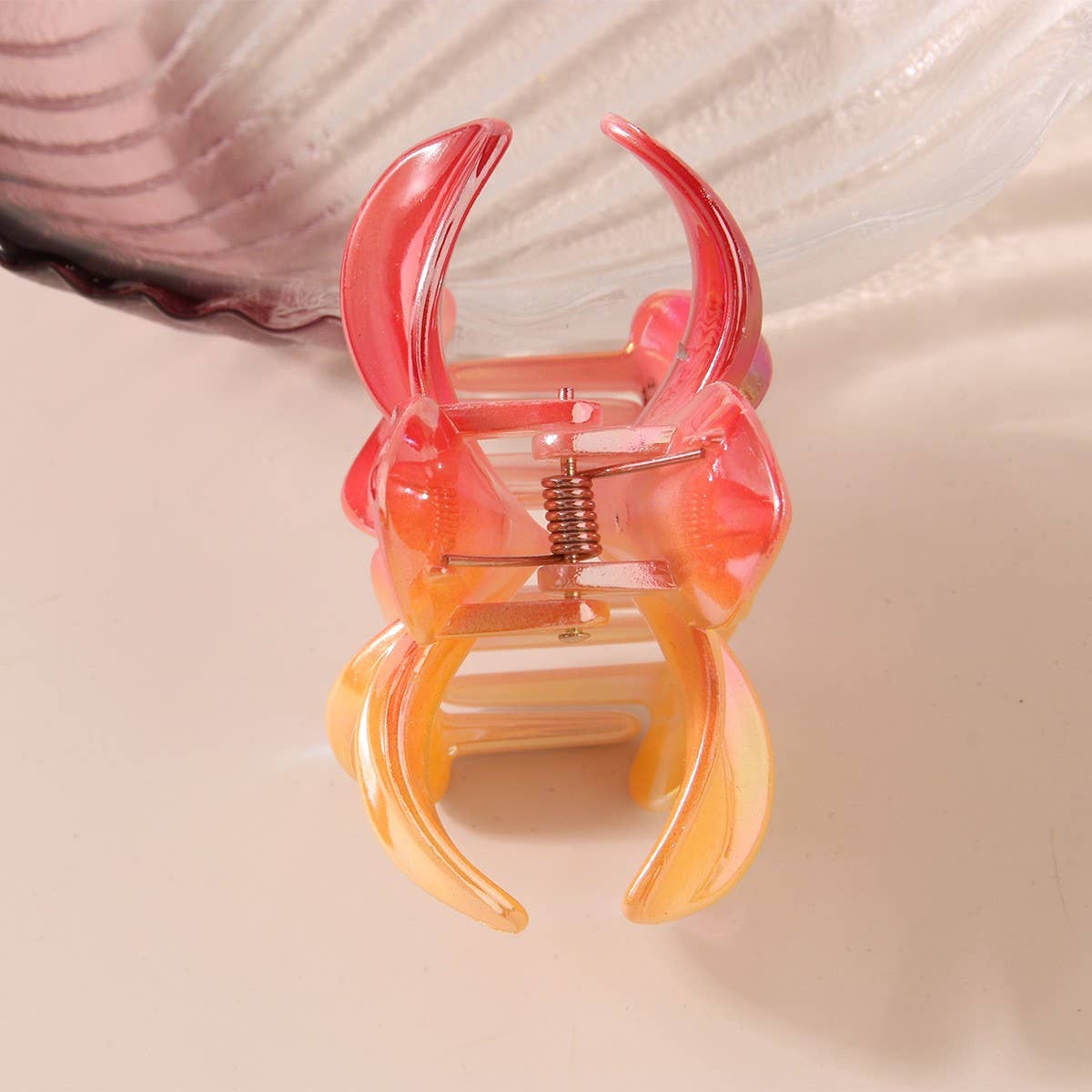 EGG FLOWER GRADIENT HAIR CLAW STYLISH ELEGANT_CWMM4986