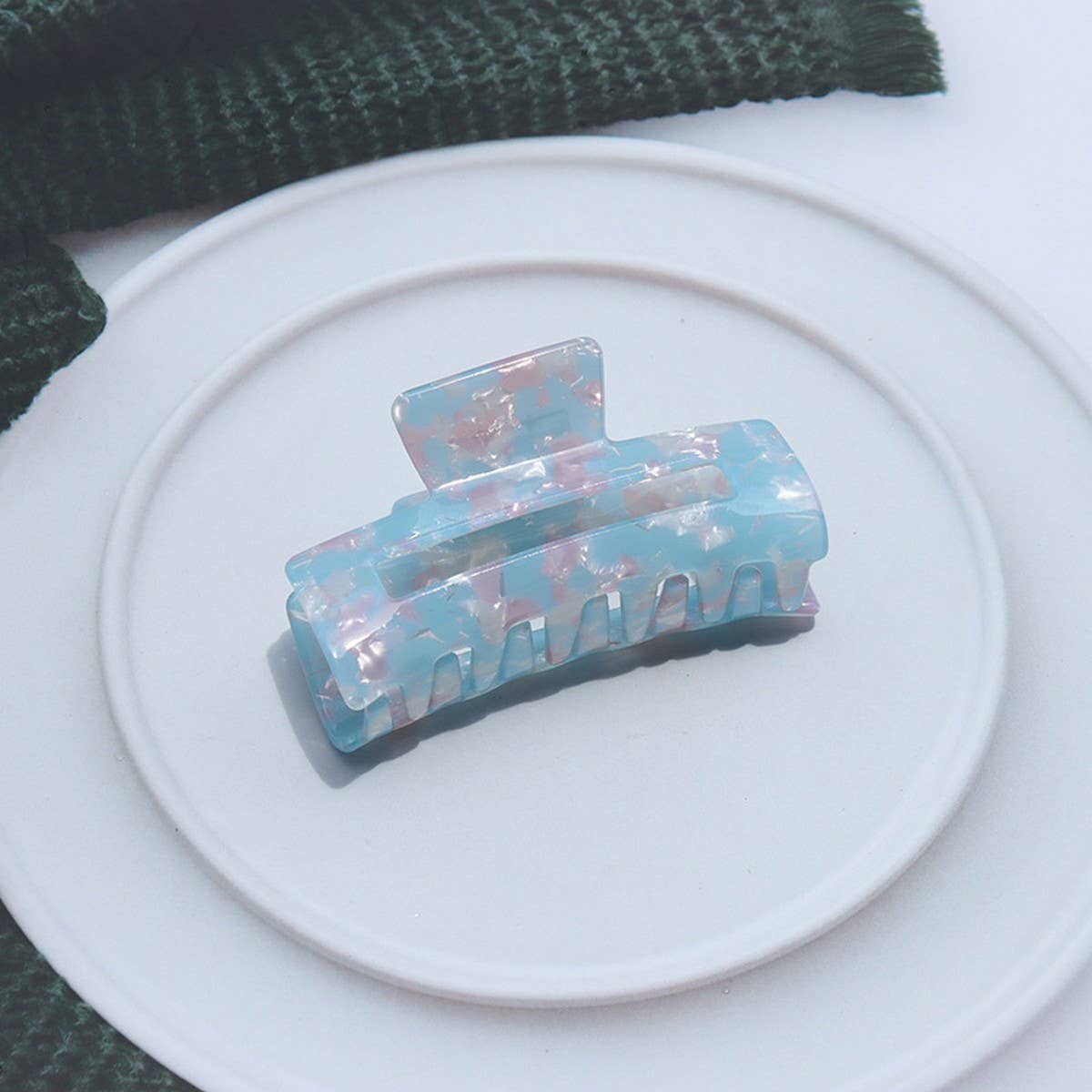 8 5CM HOLLOW SQUARE HAIR CLAW RETRO FRENCH STYLE_CWAHA2627