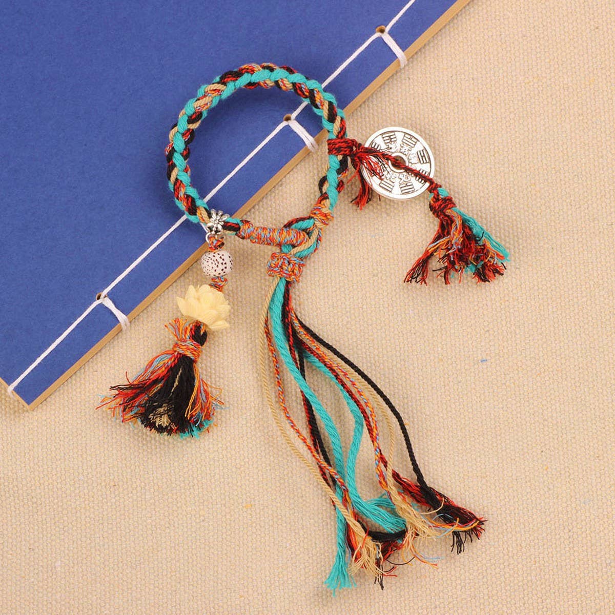 RETRO ETHNIC STYLE HAND WOVEN TASSEL BRACELET_CWAJE3962
