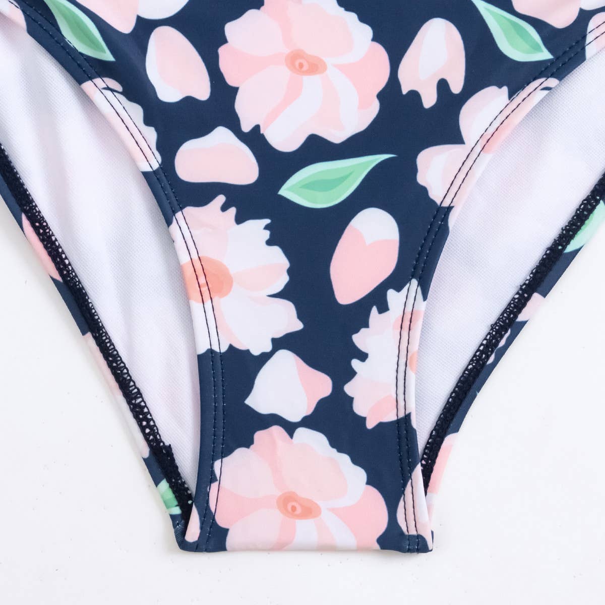 SEXY MULTI COLOR PRINT ONE PIECE SWIMSUIT_CWMW0307