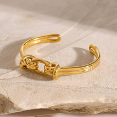 Vintage 18K Gold Double Knot Cross Rope Cuff