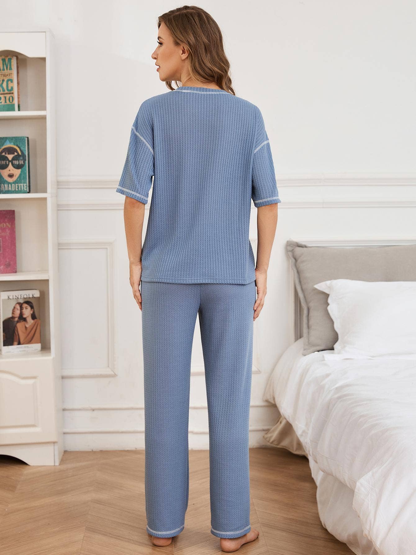 Stylish And Comfortable Short Sleeve Pantsuit