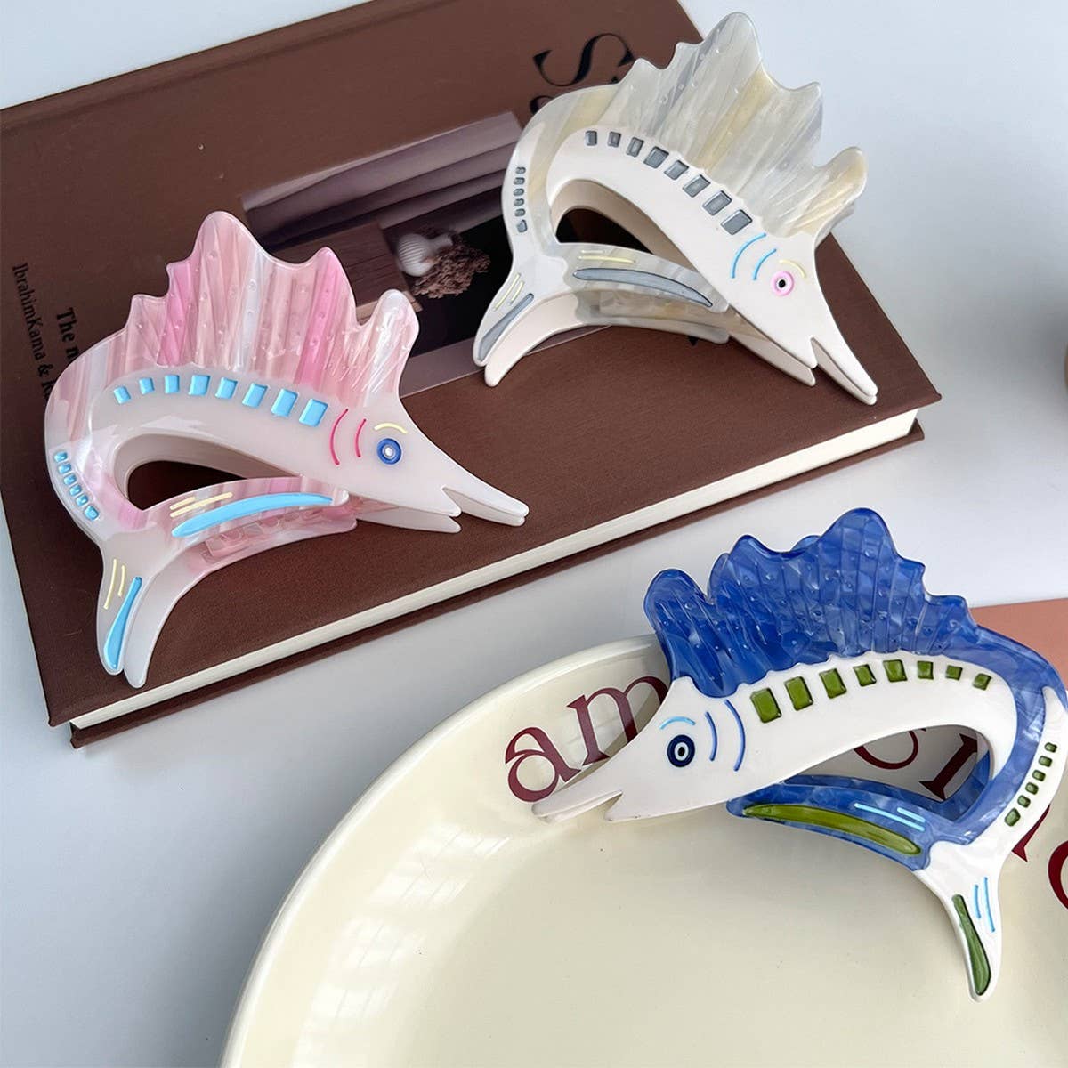 OCEAN SAILFISH ACETATE CLAW CLIP UNIQUE DESIGN_CWAHA5833