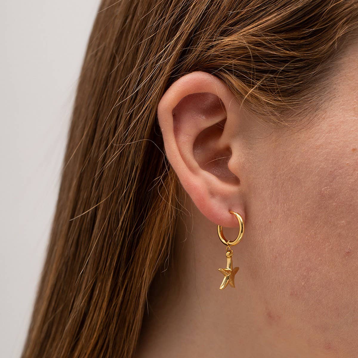 18K GOLD STAINLESS STEEL STARFISH PENDANT EARRINGS_CWASC1672