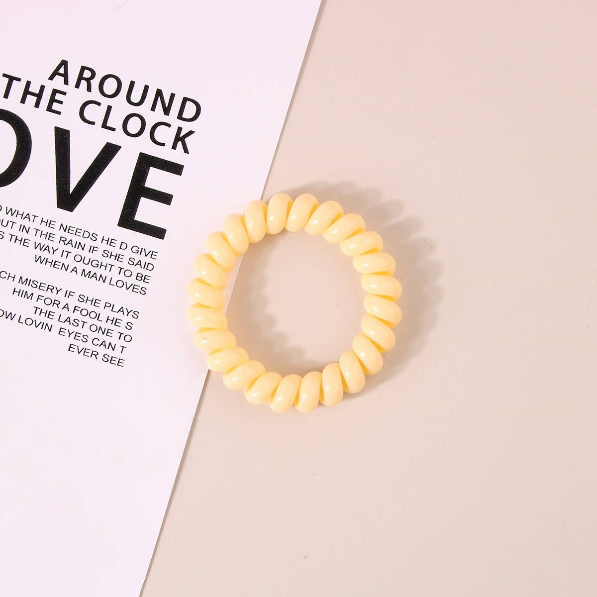 Cwaha1108_Simple Phone Line Hair Tie