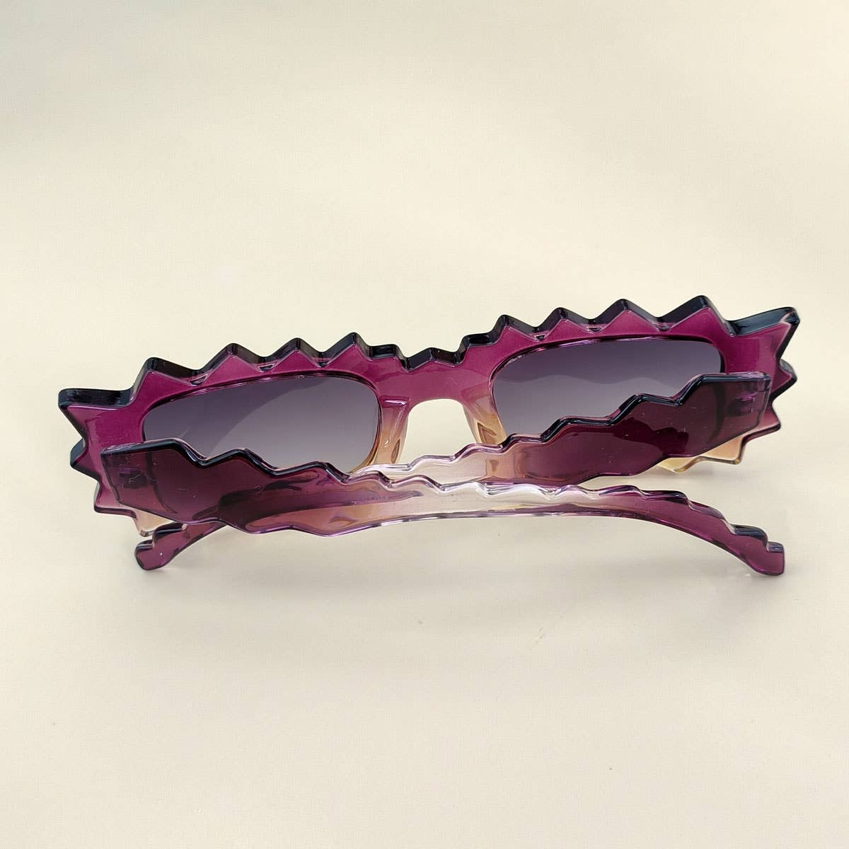 PERSONALIZED LACE IRREGULAR SUNGLASSES_CWASG0416