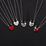 FASHIONABLE SPLICING MAGNETIC HEART NECKLACE_CWAJE2438