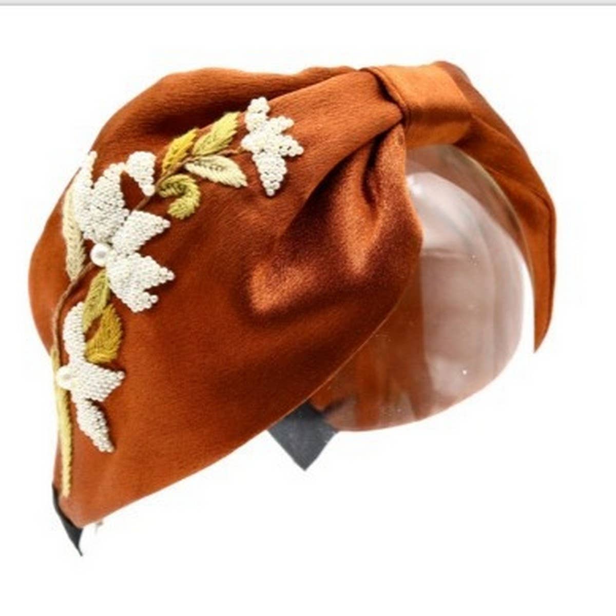 Vintage Pearl White Flower Embroidered Headband_Cwmm6117