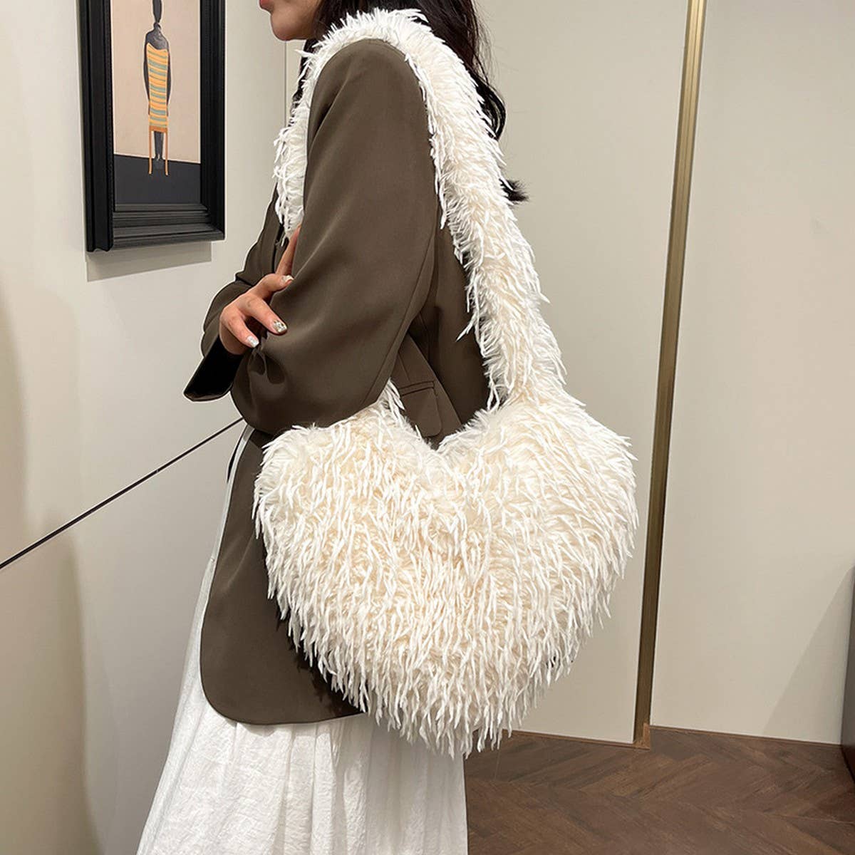 Winter Crossbody Oneshoulder Feather Heart Plushbag_Cwab4006