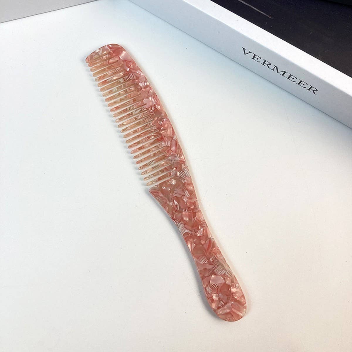 COLORFUL ACETATE FINE TOOTH COMB WITH HANDLE_CWMM6428