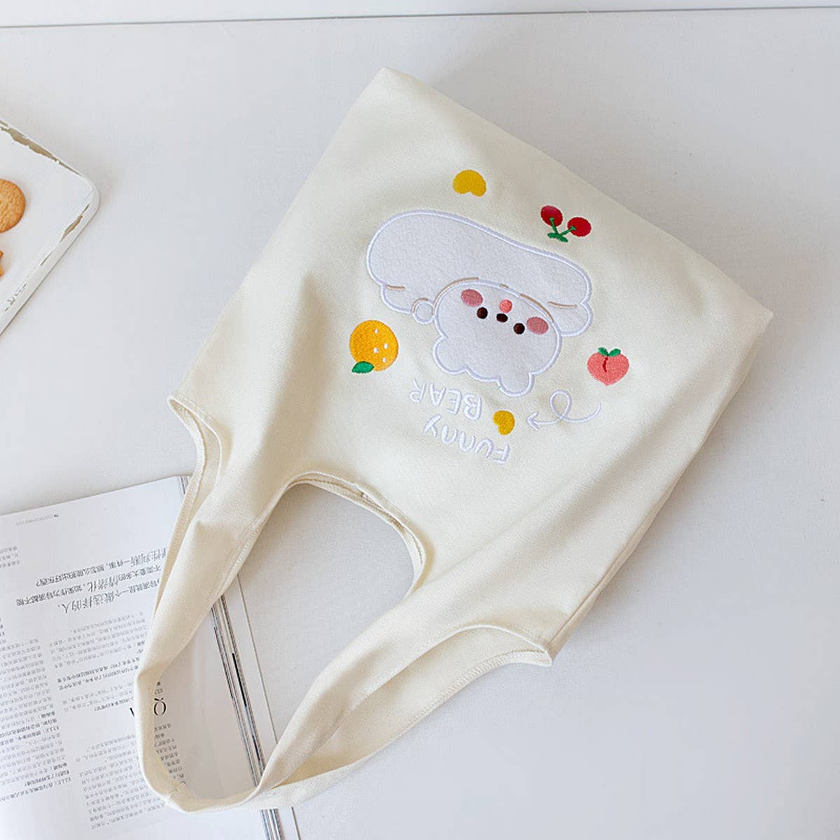 LARGE EMBROIDERED CANVAS SHOULDER BAG FOR STUDENTS_CWAB5628