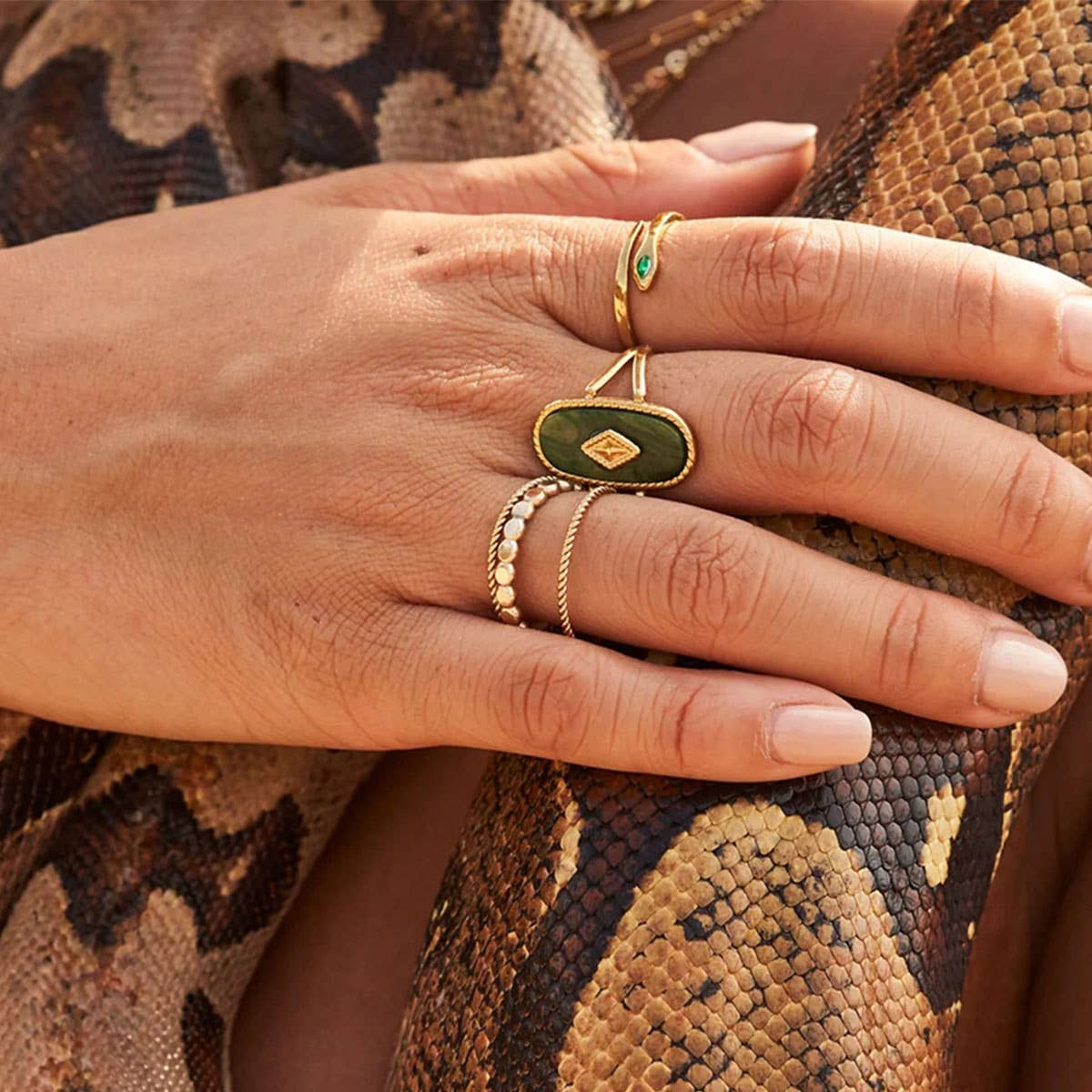 STAINLESS STEEL SNAKE NATURAL STONE RINGS_CWAJE0628