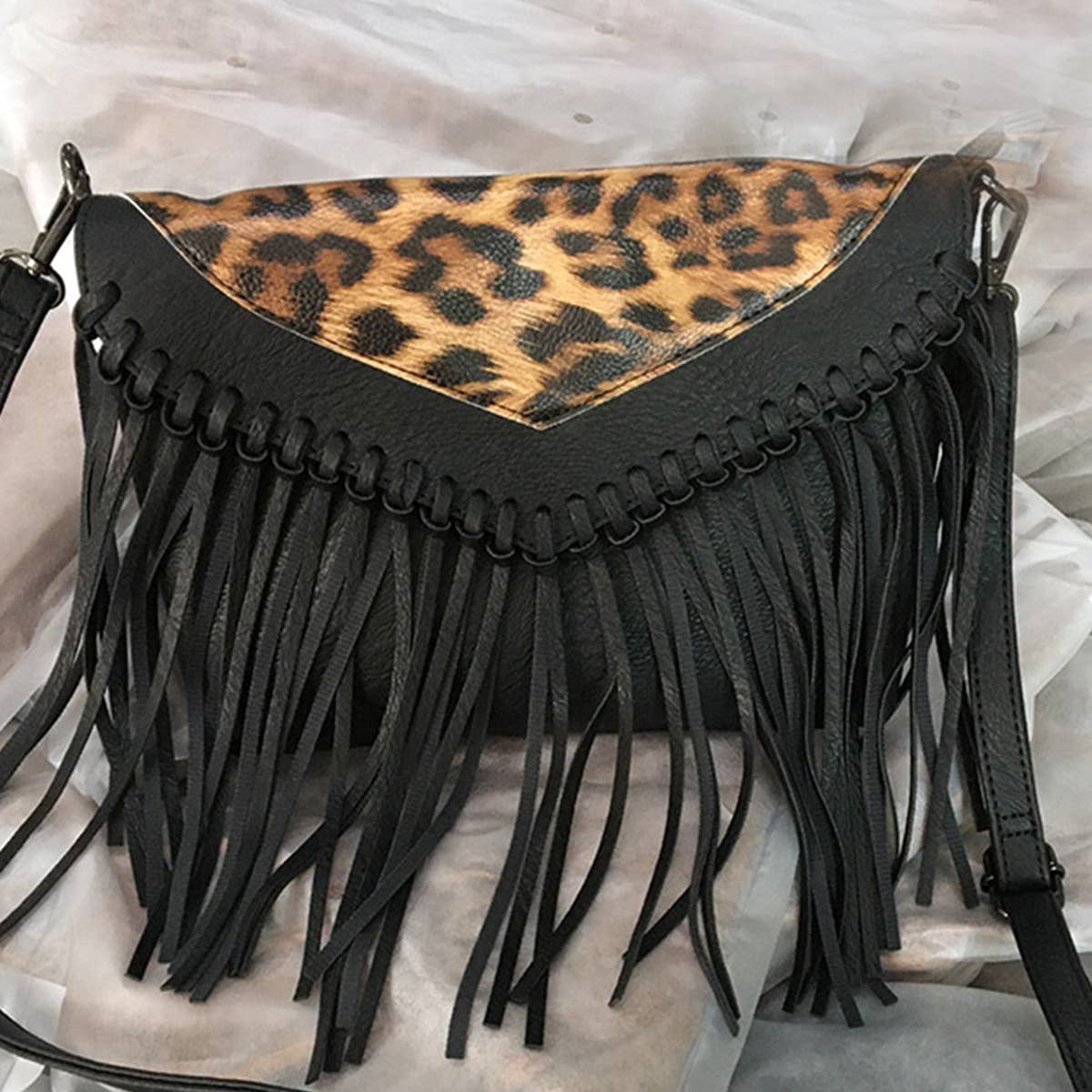 Women Leopard Tassel Shoulder Bag_Cwab0793