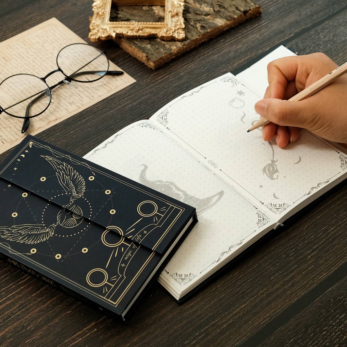 2024 NEW RETRO BUSINESS OFFICE NOTEBOOK_CWMM1839