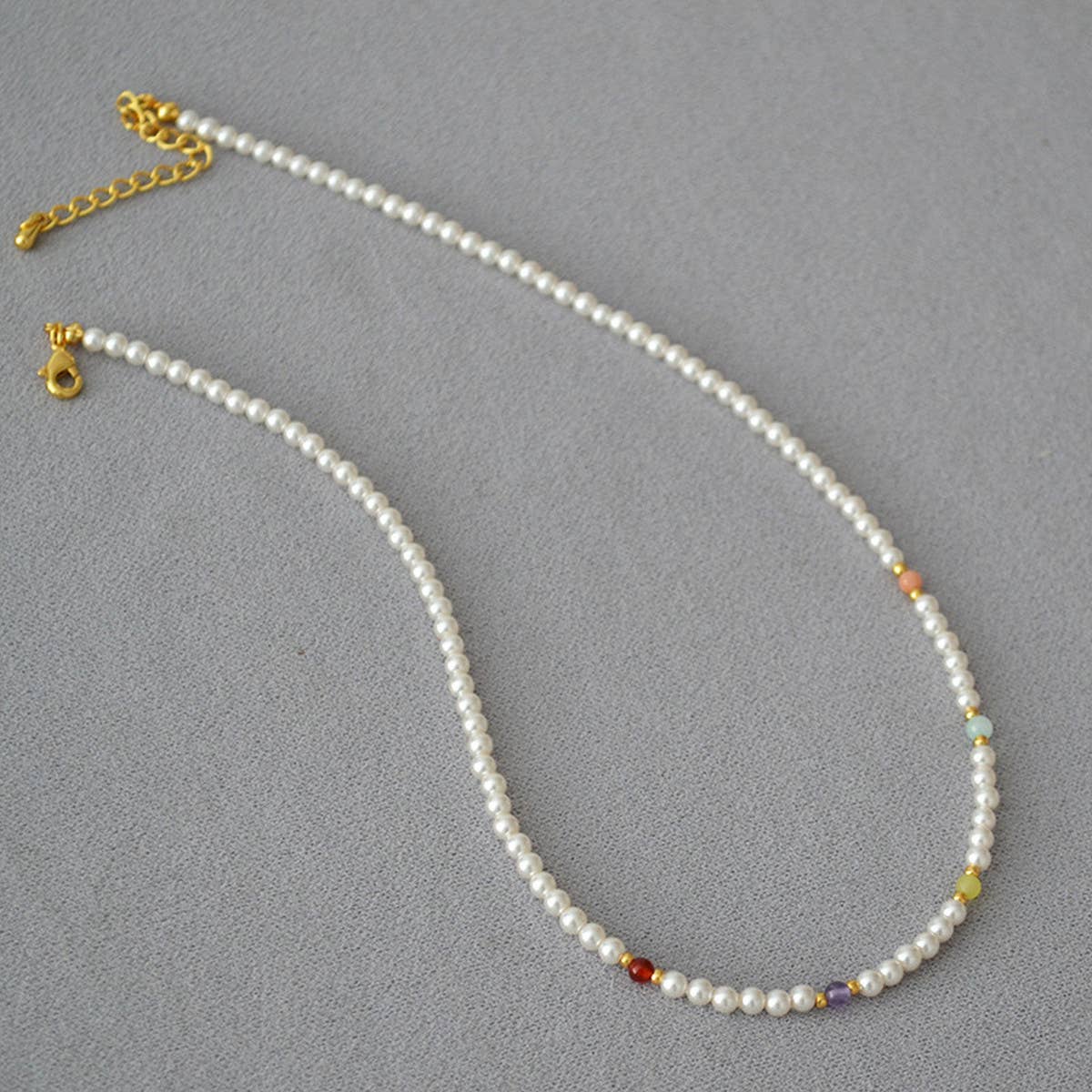 PEARL COLORED REAL STONE CRYSTAL BEADED NECKLACE_CWAJE2118