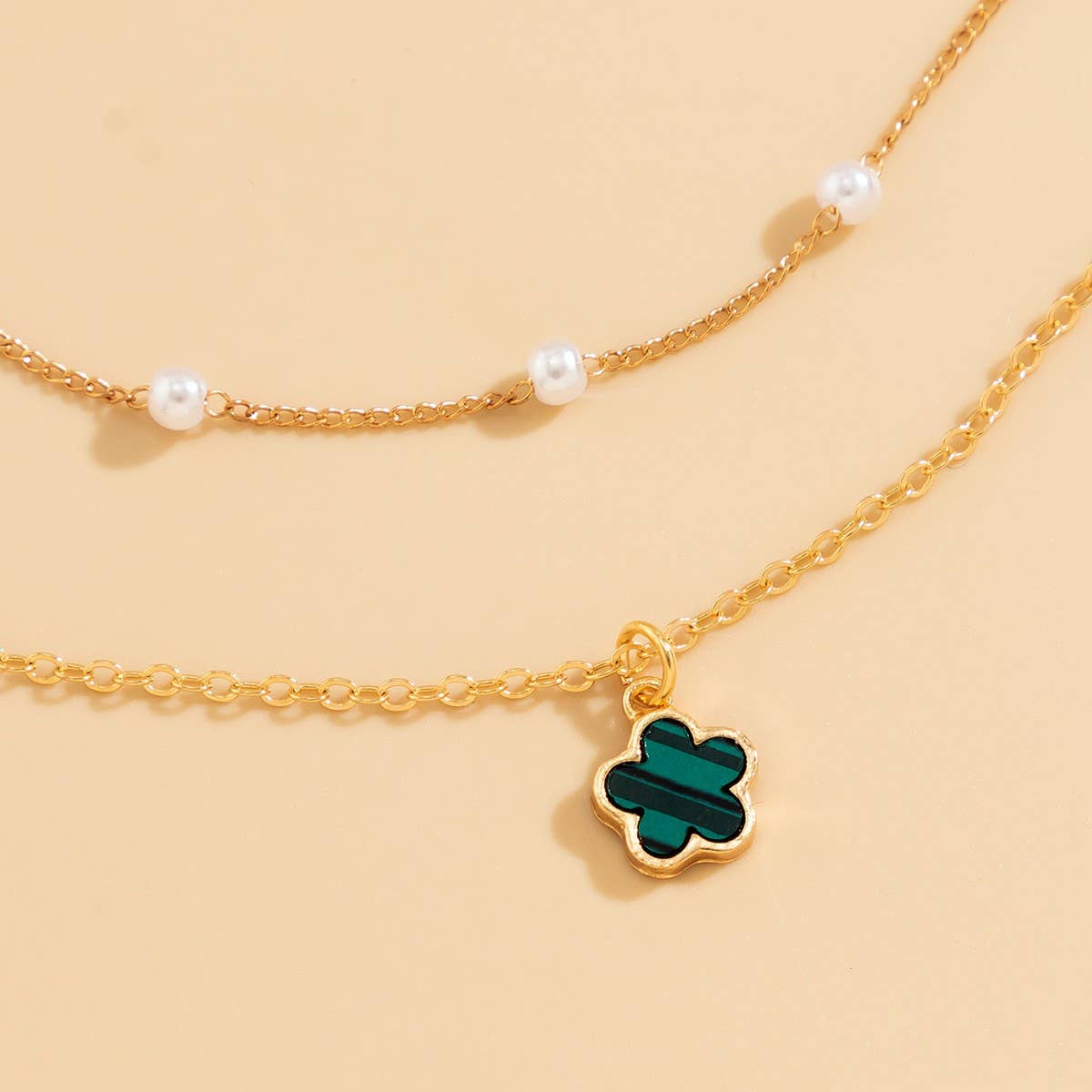 SIMPLE IMITATION PEARL BEADED FLOWER NECKLACE_CWAJE1133