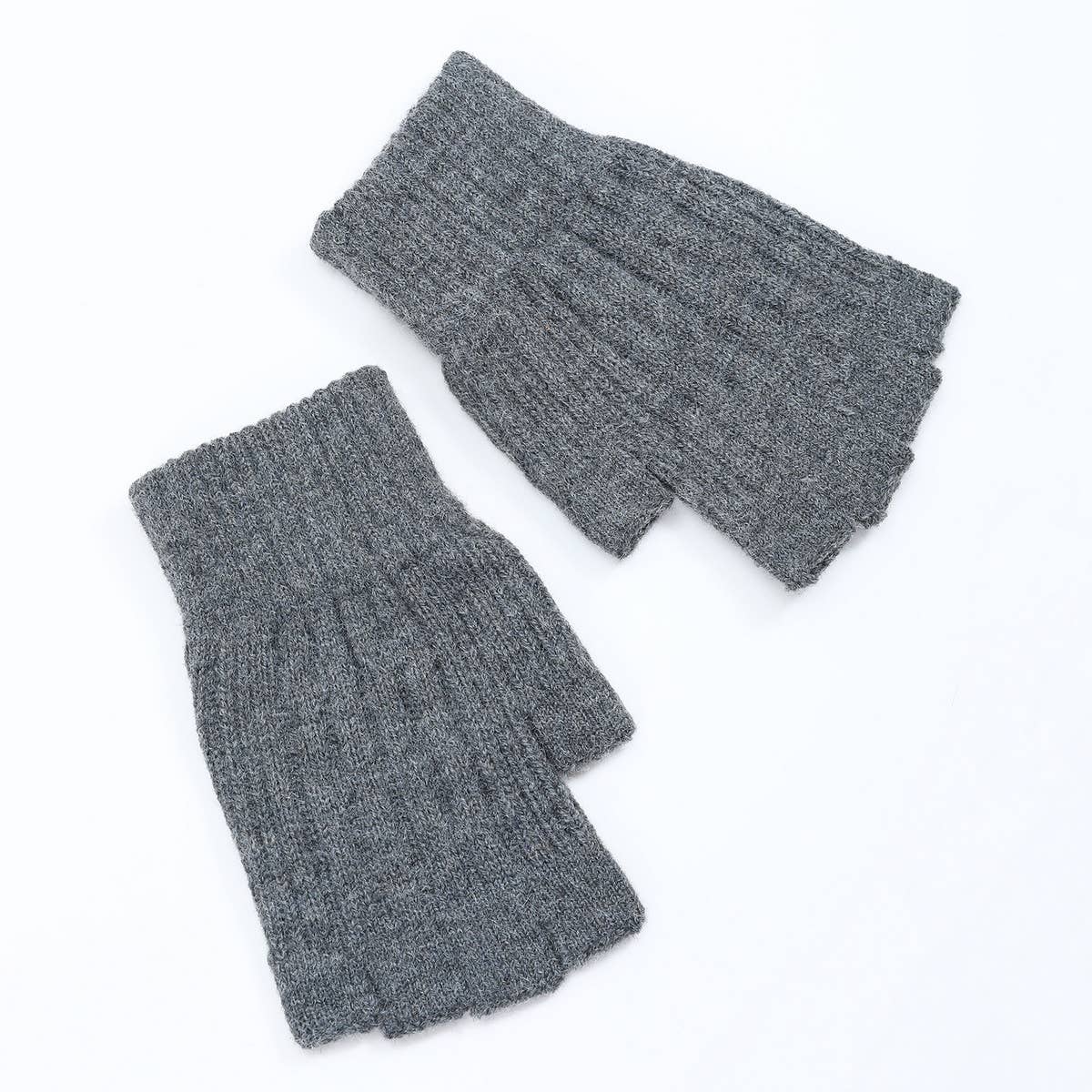 Warm Twist Short Fingerless Gloves_Cwag0115