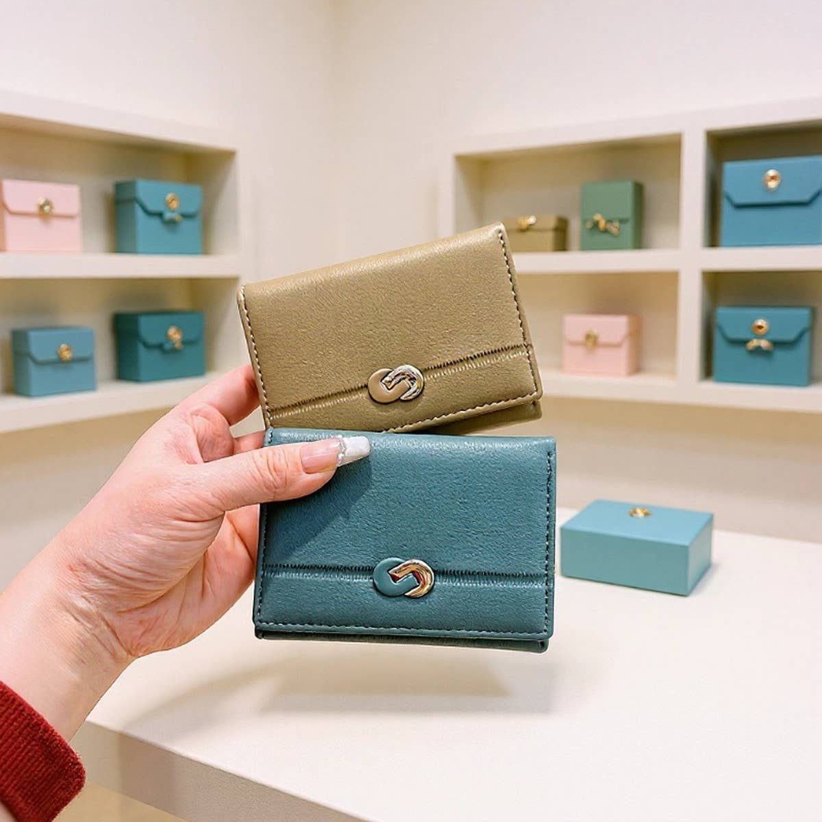 Minimalist Solid Color Mini Trifold Wallet_Cwab06213
