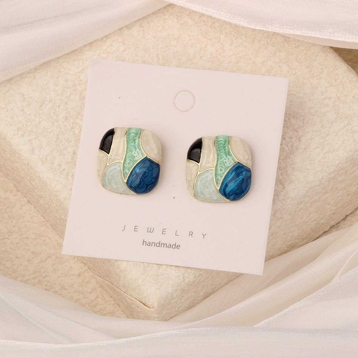 NEW SIMPLE HOLLOW GRID FOUR LEAF EARRINGS_CWAJE3985