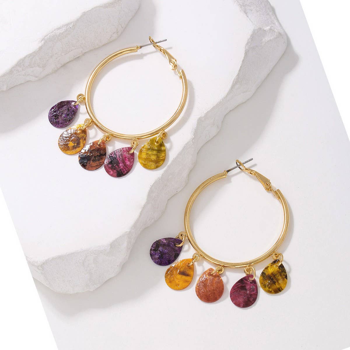 NEW SHELL BEADED PENDANT EARRINGS_CWAJE1555