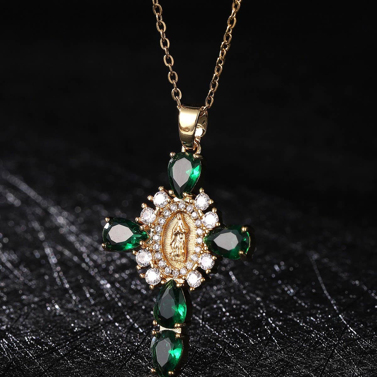 Zirconia Pendan Virgin Mary Cross Necklace_Cwmm5867